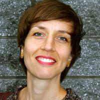 Pasfoto Frederieke van Velzen