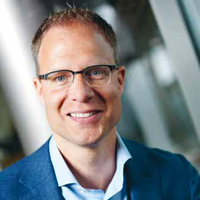 Pasfoto Ramon van den Berg